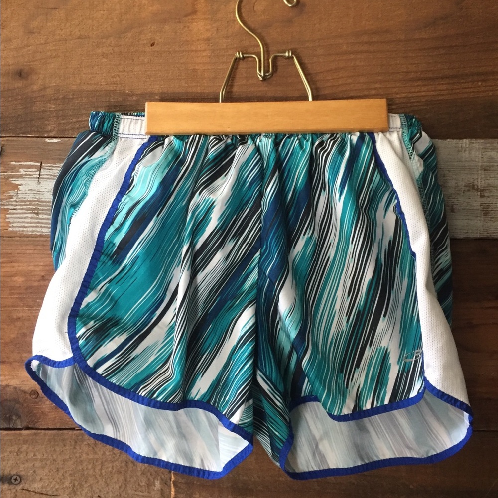 Athletic shorts